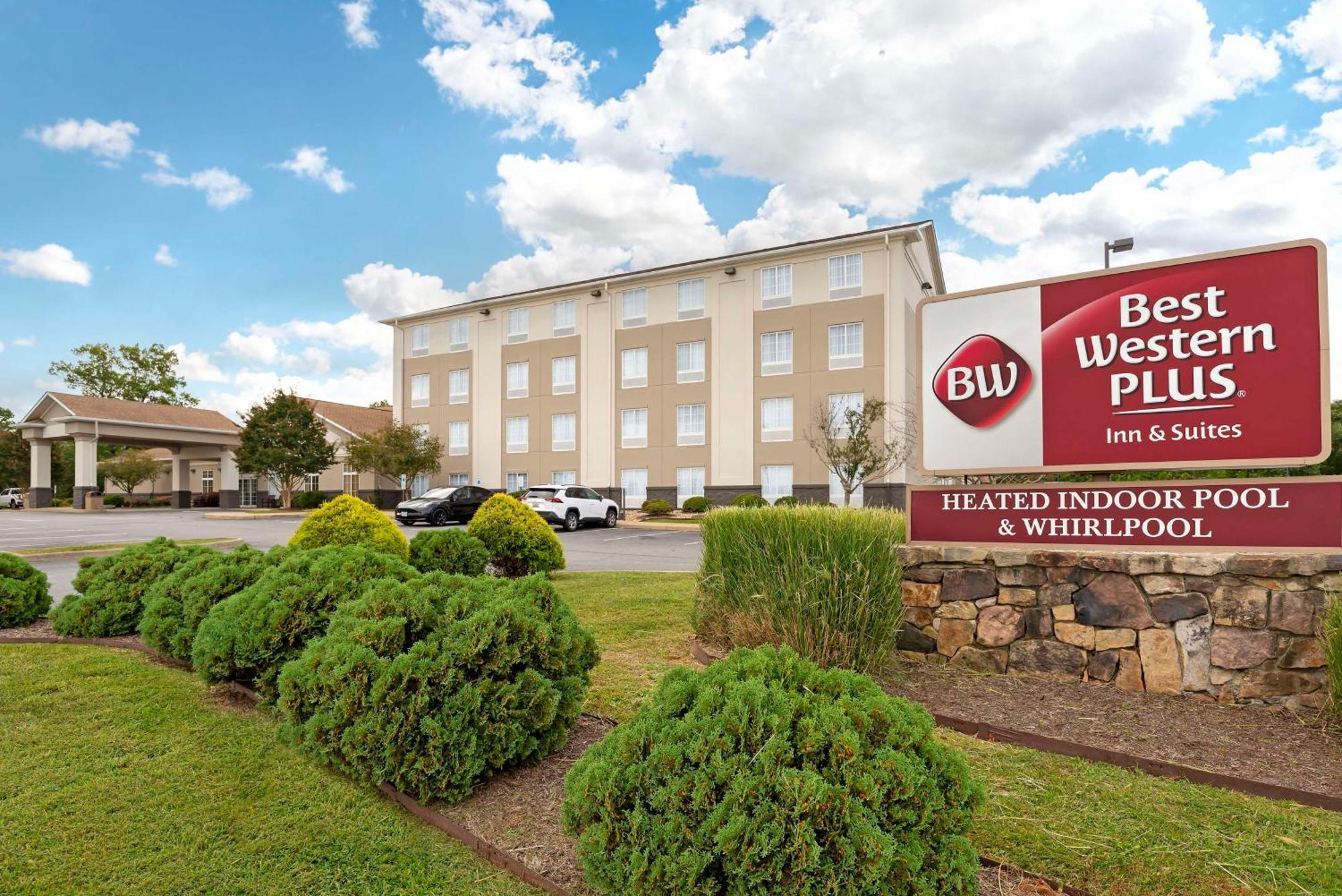 Best Western Plus Crossroads Inn & Suites Zion Crossroads Exterior foto
